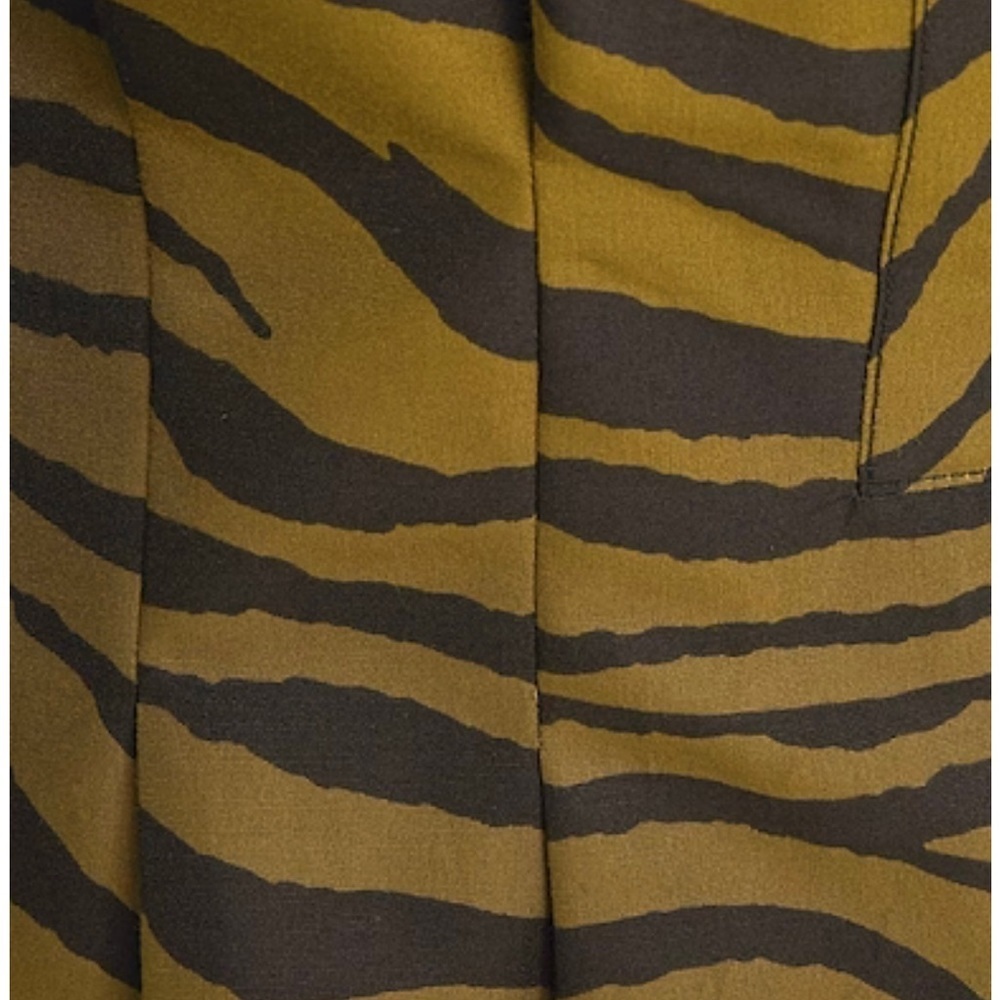 Veronica Beard Short Zebra Dreas - Picture 4 of 8
